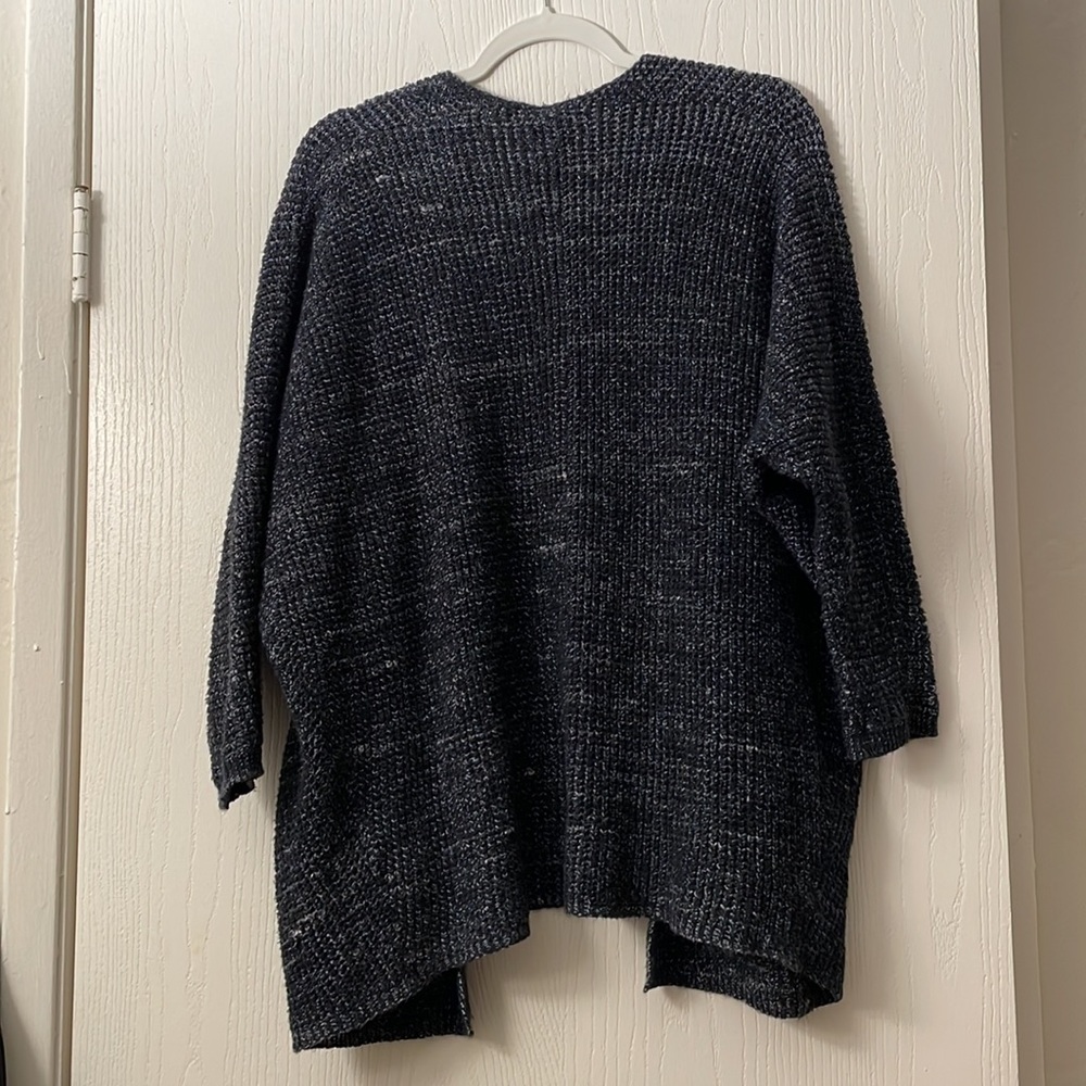 Universal Thread sweater - Picture 3 of 4